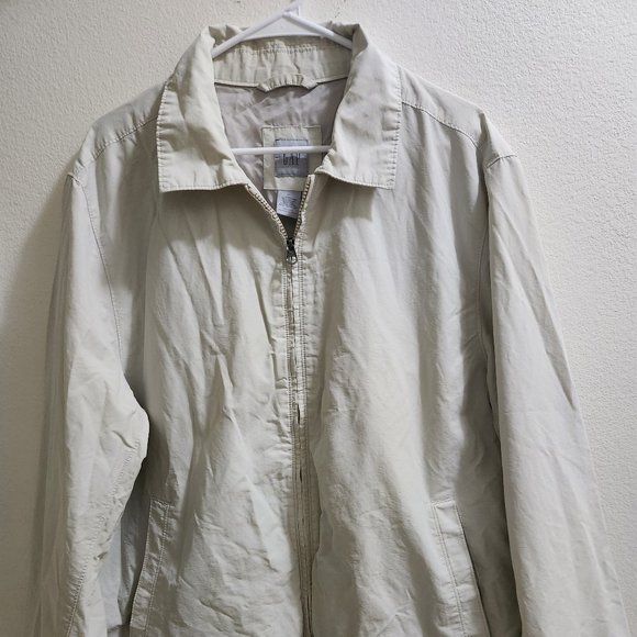 GAP Man Jacket With Zipper Closer, Size XL - Picture 1 of 6